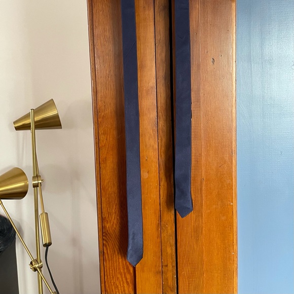 D&G Blue Formal Tie - Picture 2 of 2